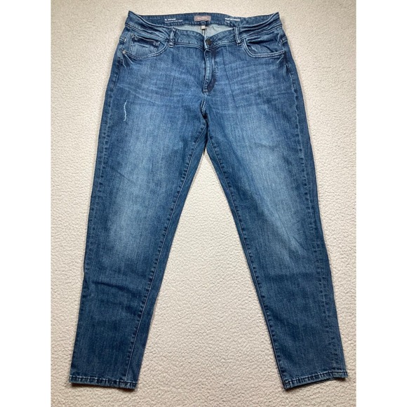 DL 1961 Jeans Women's 32‎ Blue Vintage Riley Boyfriend Straight Distressed HeiQ - Picture 1 of 16